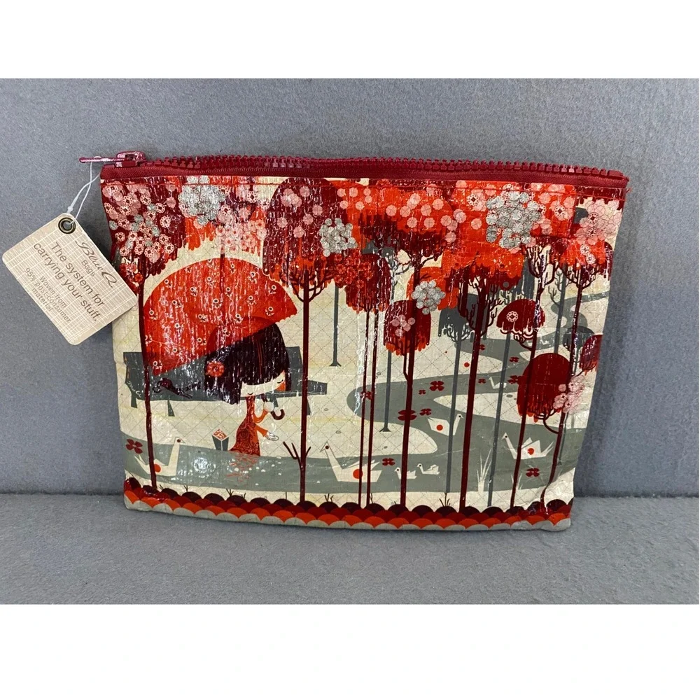 Blue Q Origami Zipper Pouch Red Recycled Material Jim Carter Illustration QA229